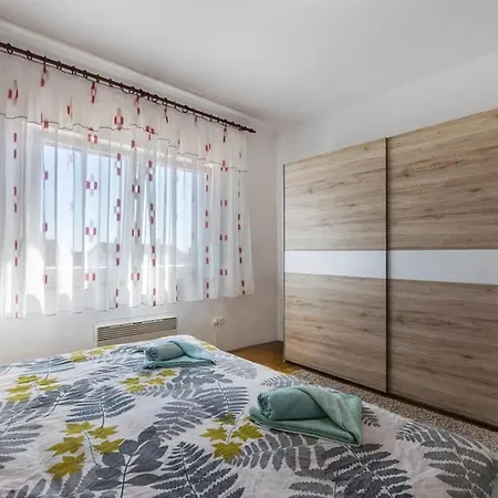 Beautiful For Rest And Restful Sleep Apartman
