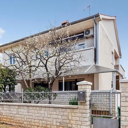 Lägenhet Beautiful For Rest And Restful Sleep