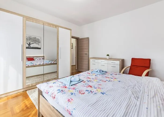 Beautiful For Rest And Restful Sleep * Pula